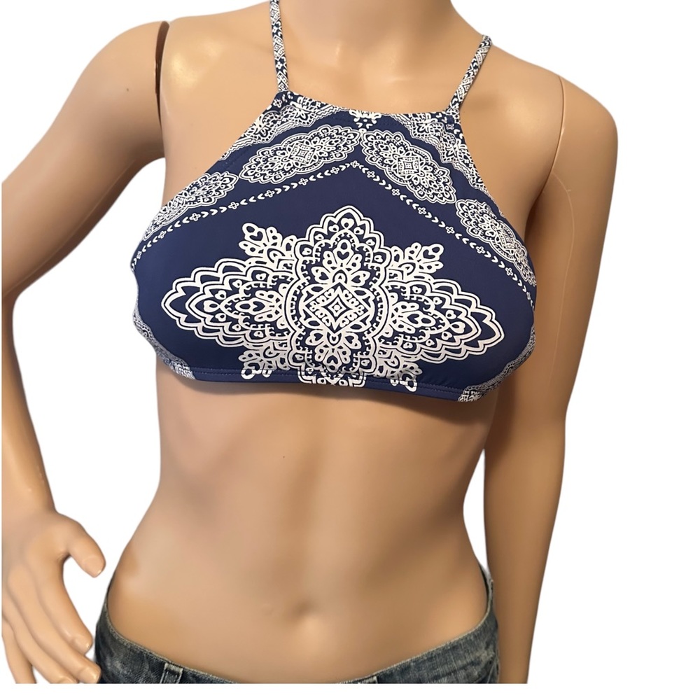 Quintsoul pink label Halter Bikini Top Handkerchief Print Sz S
